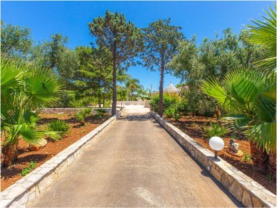 Villa Trullo private pool and fenced garden - Outdoor photo 20