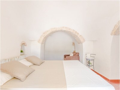 Villa Trullo private pool and fenced garden - Features photo 31