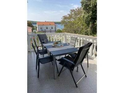 Holiday apartment Petra & Lucija - Outdoor photo 3