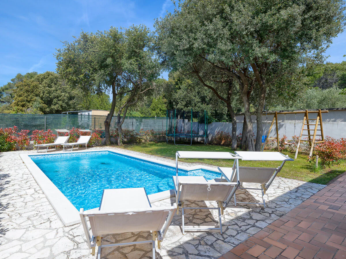 Villa Medulin with pool - Outdoor photo 3