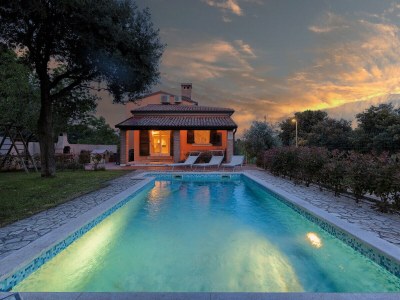 Villa Medulin with pool - Outdoor photo 4