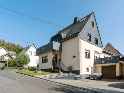 Apartment Apartment in Westerwald with private balcony - Outdoor photo 2