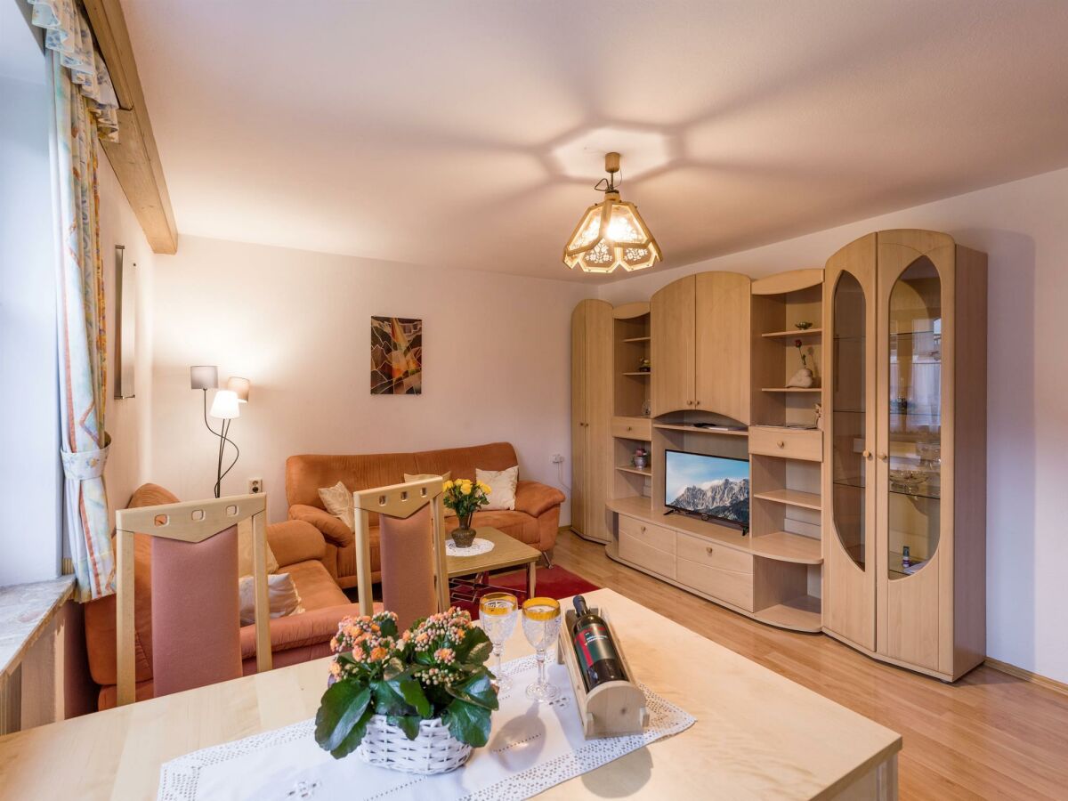 Apartment Appartement/Fewo, Dusche oder Bad, WC, Wohn-/Schl - Outdoor photo 4