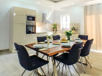 Holiday house Matia I with Pool - Features photo 11