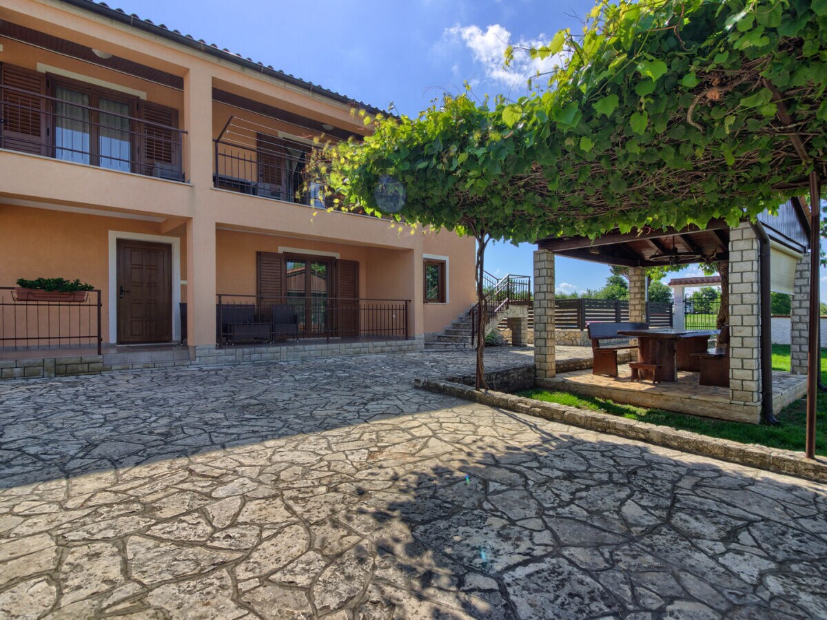 Villa Sani with private pool near Pula - Outdoor photo 4