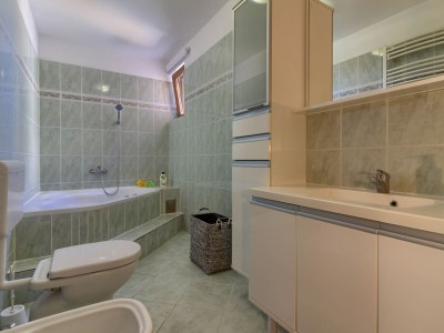 Villa Sani with private pool near Pula - Features photo 26