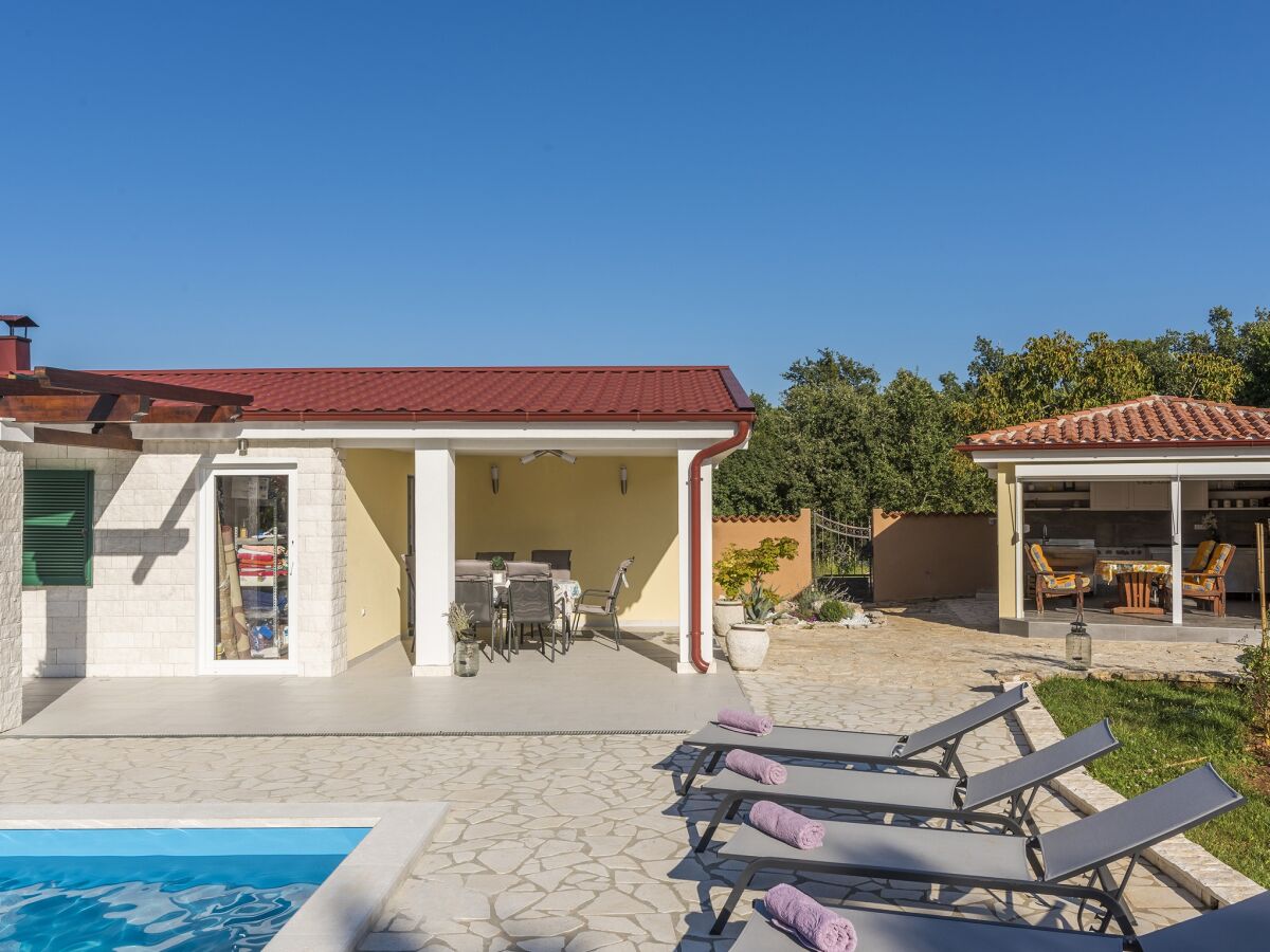 Holiday house Jurici - Outdoor photo 5