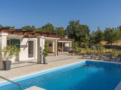 Holiday house Jurici - Outdoor photo 2