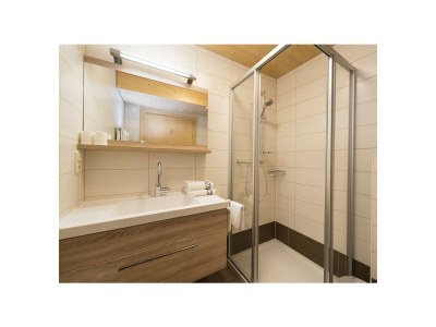 Apartment Apartm."B"-1 Schlafraum/Dusche,WC,TV,Ter - Features photo 41