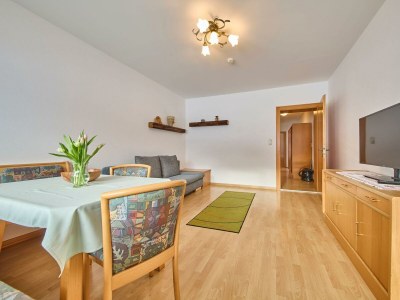 Holiday room DZ "Bergblick"  mit Dusche, Bad, WC,Balkon - Outdoor photo 7