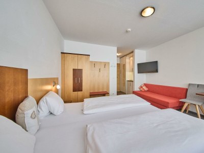 Holiday room DZ "Bergblick"  mit Dusche, Bad, WC,Balkon - Features photo 136