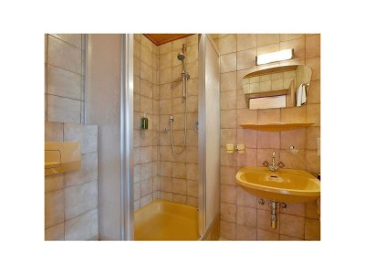 Holiday room Doppelzimmer mit Dusche/WC, TV und WLAN - Features photo 18