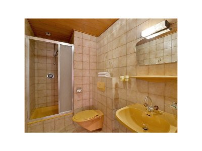 Holiday room Doppelzimmer mit Dusche/WC, TV und WLAN - Features photo 19