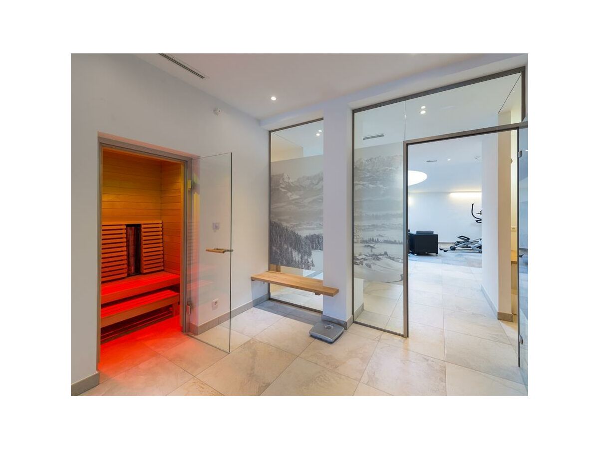 Apartment App. "Kat. I"- Wohn/Schlafraum, Doppelbett-Couch - Outdoor photo 5