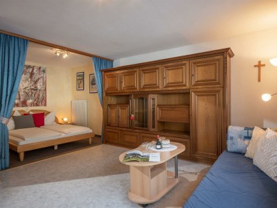 Apartment Apartment I / Wohn-Schlafraum/Dusche, WC - Features photo 9