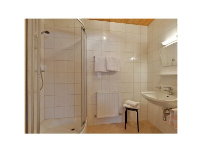 Holiday room Doppelzimmer mit Dusche, WC,TV - Features photo 17