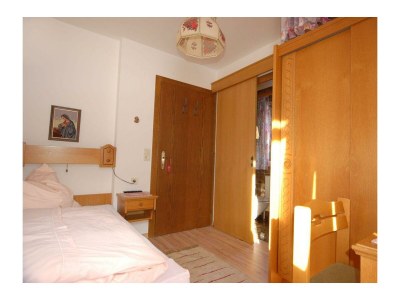 Holiday room EZ "Haus Margreth" Dusche, WC - Features photo 41