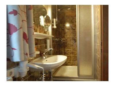 Holiday room EZ "Haus Margreth" Dusche, WC - Features photo 42