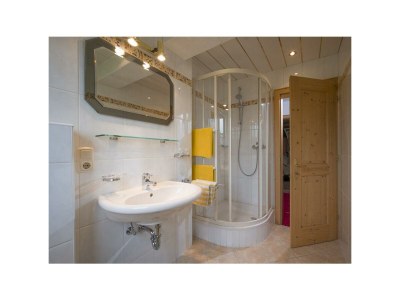 Apartment Apartm."Kaiserblick"-2 Schlafräume,DU/WC,TV,Südblk - Features photo 13