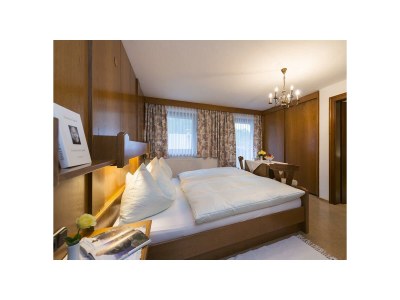 Holiday room Doppelzimmer mit Dusche, WC - Features photo 14