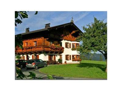 Apartment Ferienwohnung "4" -DU/WC, 1 Schlafraum, Kachelofen - Outdoor photo 3