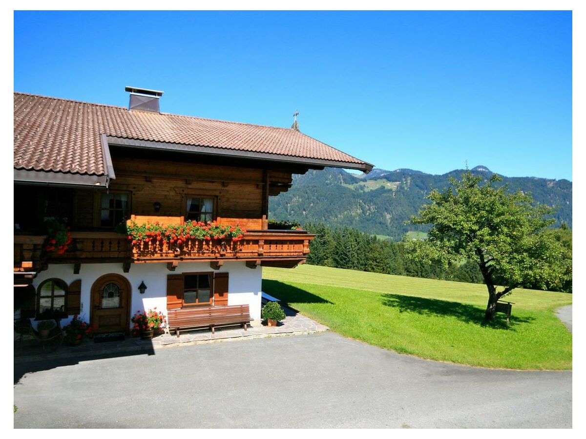 Apartment Ferienwohnung "3"- DU/WC, 1 Schlafraum, Kachelofen - Outdoor photo 4