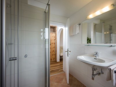 Apartment Familienzimmer, 1 Schlafraum mit Frühstück - Features photo 21