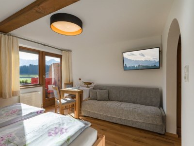 Holiday room Dreibettzimmer mit Dusche/WC,TV,Balkon - Features photo 21