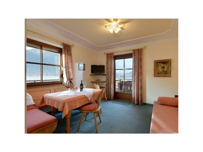 Apartment App."2" -1 Schlafraum/DU,WC,Balkon - Features photo 12