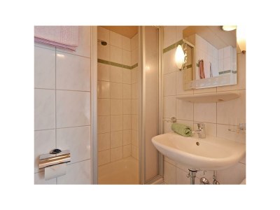 Holiday room Doppelzimmer, Dusche, WC, 1 Schlafraum - Features photo 41