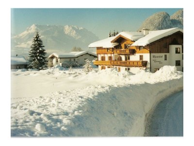 Holiday room Doppelzimmer mit Dusche, WC, Balkon - Outdoor photo 7