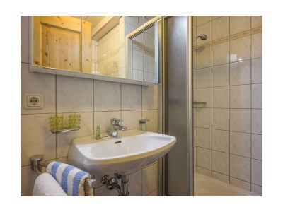 Holiday room Doppelzimmer - ohne Frühstück - Features photo 27