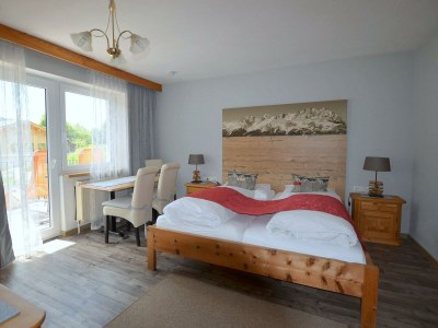 Apartment App."Family"/1 Schlafraum/DU, WC,TV - Features photo 14