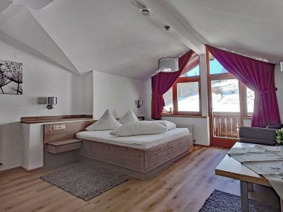 Apartment Studio, Dusche, WC, Balkon - Features photo 51