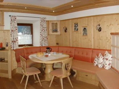 Holiday room DZ "1"- DU/WC,Kühlschrank,TV,Balkon - Outdoor photo 4