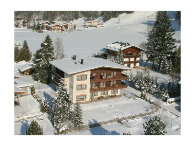 Holiday room Doppelzimmer "Kaiserwinkl 2" - Outdoor photo 10