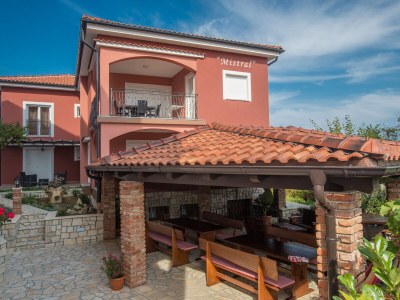 Holiday apartment Mistral Ferienwohnungen - Outdoor photo 2