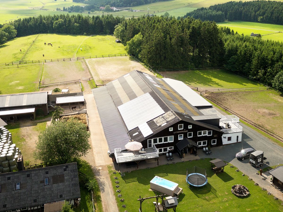 Holiday apartment - horse-back riding and vacation park "Tannenhof" - Outdoor photo 2