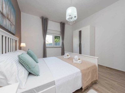 Holiday house Marcela - Features photo 90