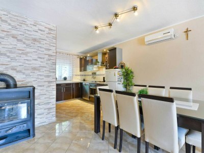 Holiday house Meri - Features photo 41