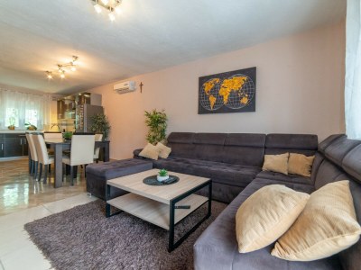 Holiday house Meri - Features photo 44