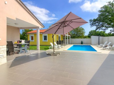 Villa Trusina with pool in Istria - Outdoor photo 6