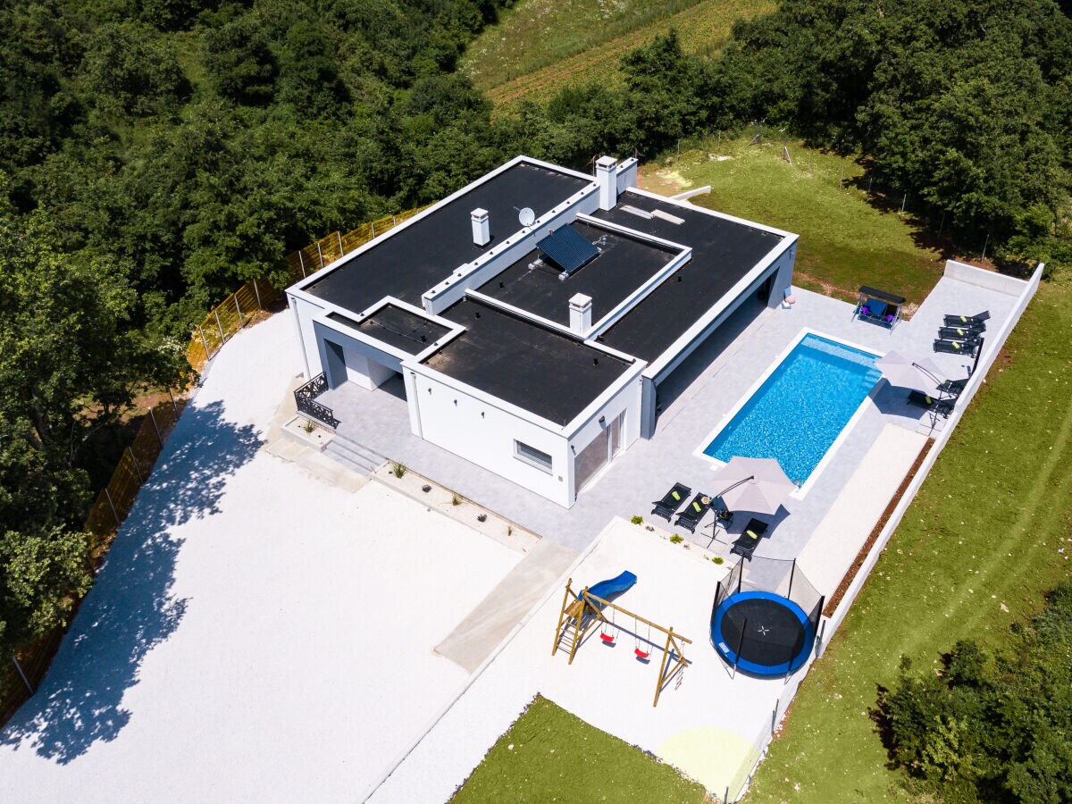 Villa Sanivaro with heated pool and whirlpool - Outdoor photo 2