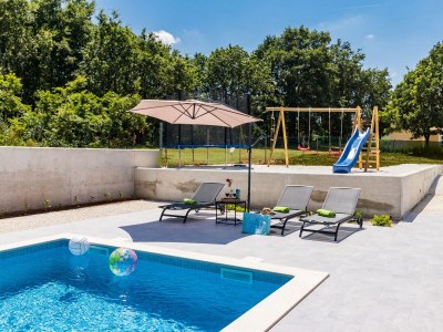 Villa Sanivaro with heated pool and whirlpool - Outdoor photo 10