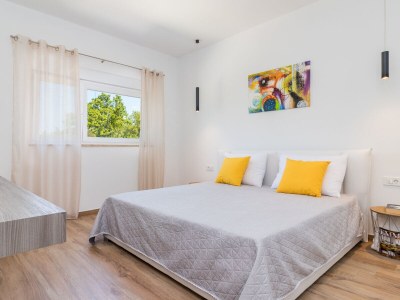 Villa Sanivaro with heated pool and whirlpool - Features photo 20