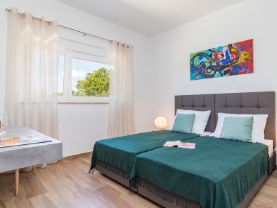 Villa Sanivaro with heated pool and whirlpool - Features photo 22