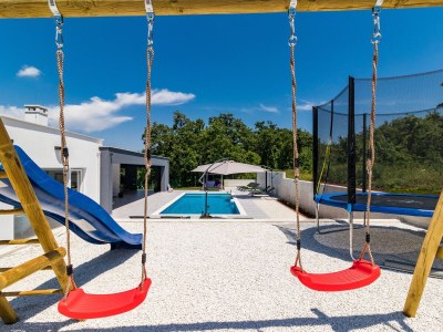 Villa Sanivaro with heated pool and whirlpool - Environment photo 32