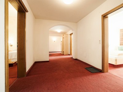 Apartment Top 3 - Features photo 36