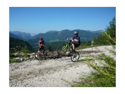 Apartment "Spitzmauer"/Wohn-Schlafraum/Dusche, WC - Outdoor photo 10