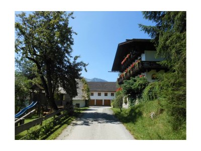 Apartment FEWO "Blumenwiese"/2 Schlafräume/DU/WC - Outdoor photo 6